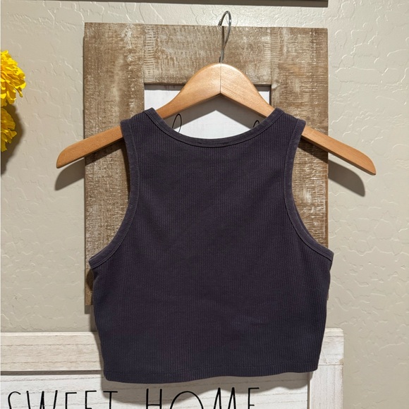 White Fox Society ribbed crop tank top size small - Picture 6 of 7